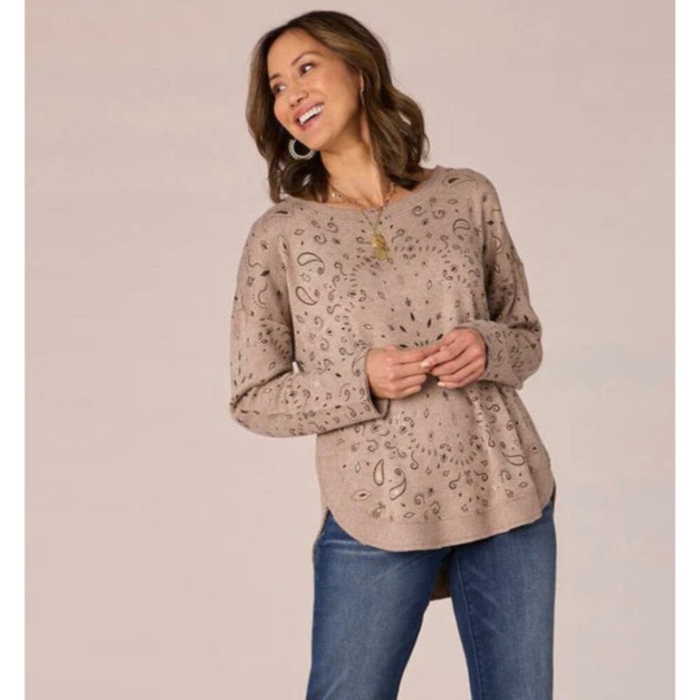 Democracy Drop Shoulder Sleeve Scoop Neck Printed Hi-Low Hem Knit Top Medium